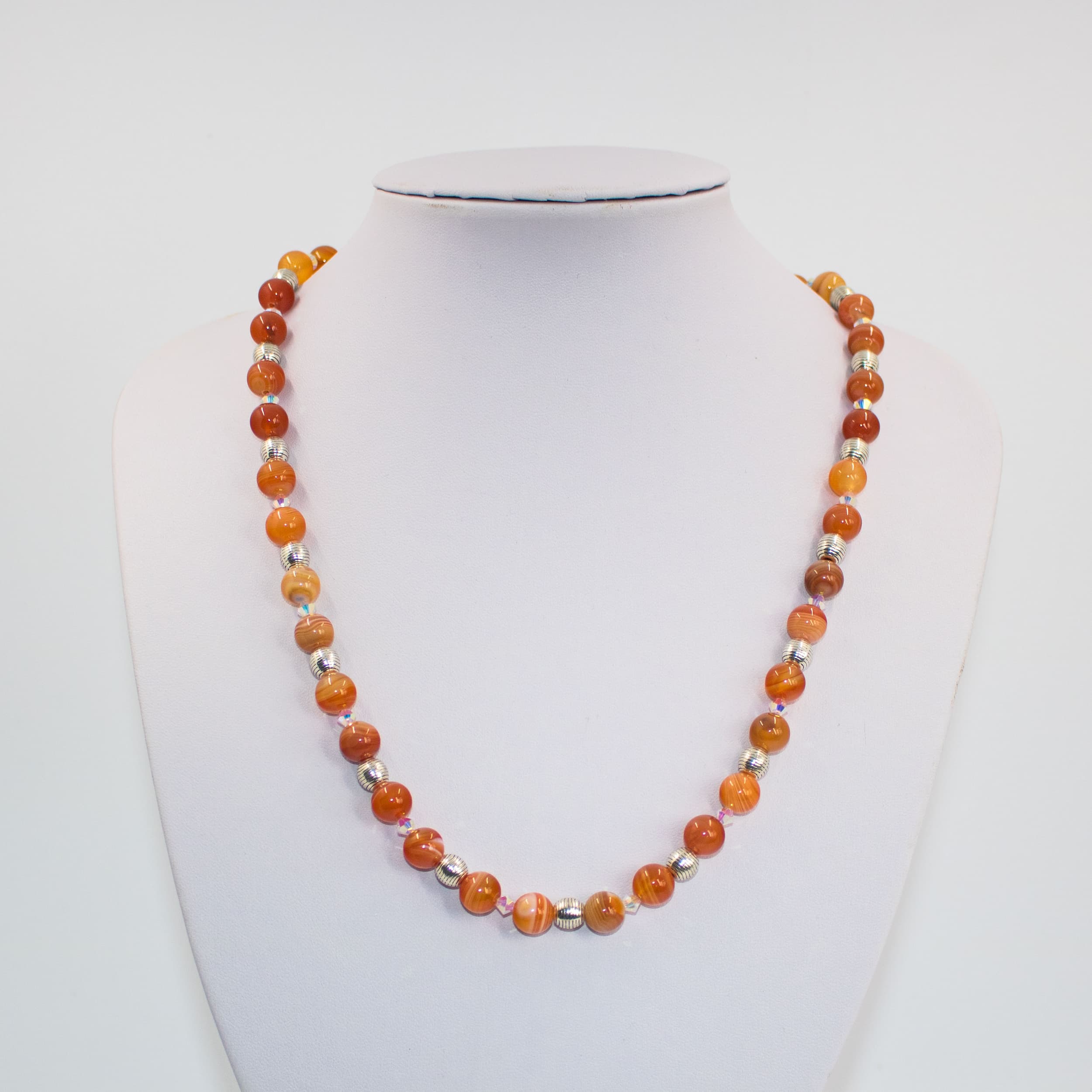 1046 8mm Red Botswana Agate and Preciosa Crystal 1046 8mm Red Botswana Agate and Preciosa Crystal