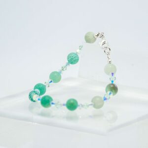 Green Crackled Agate and Crystal Bracelet